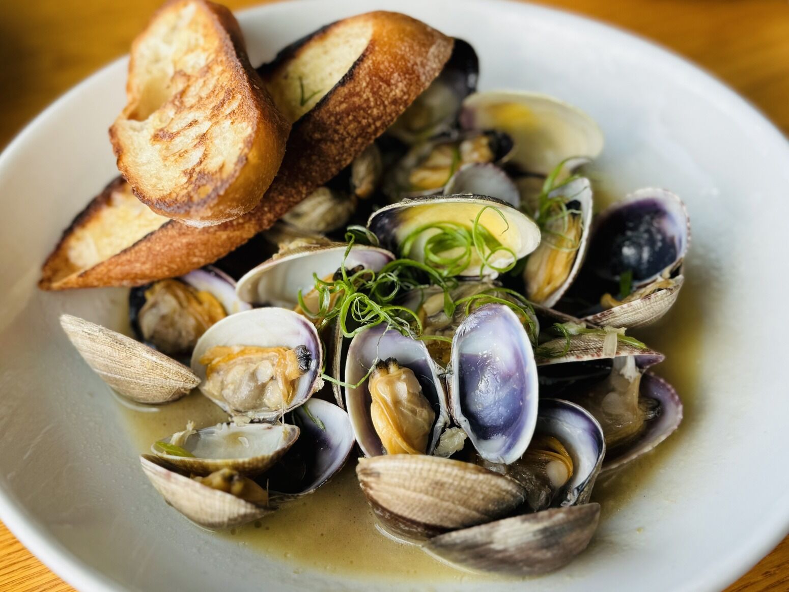 Seattle's Casual Waterfront Lunch, Dining & Bar | Ray's Cafe